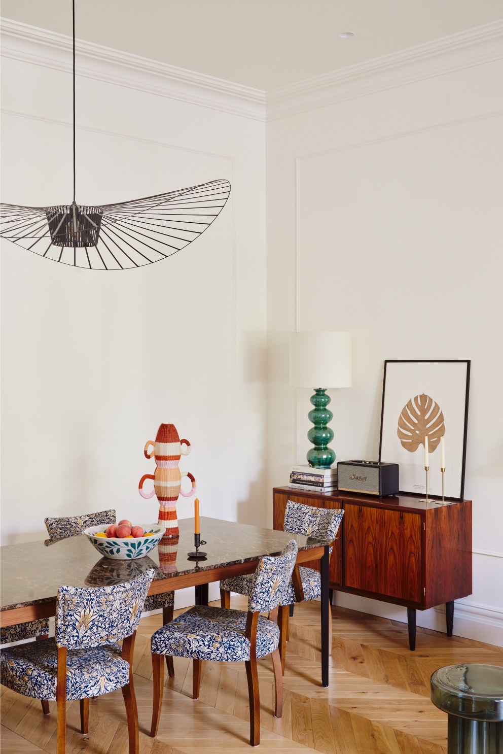 Redcliffe Gardens  | Dining Area with Vertigo Light | Interior Designers